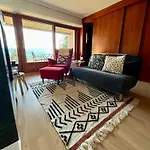 Renovated 5 Min To Montana Center *