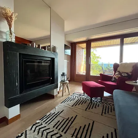 Renovated 5 Min To Montana Center アパート