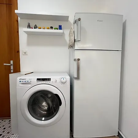 Renovated 5 Min To Montana Center * קראנס-מונטנה